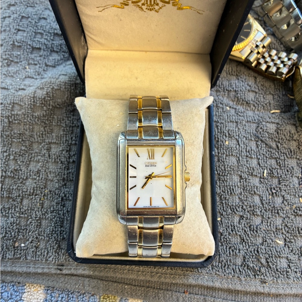 CITIZEN Stiletto Eco Drive White Dial Two Tone SS Men's Watch 31mm